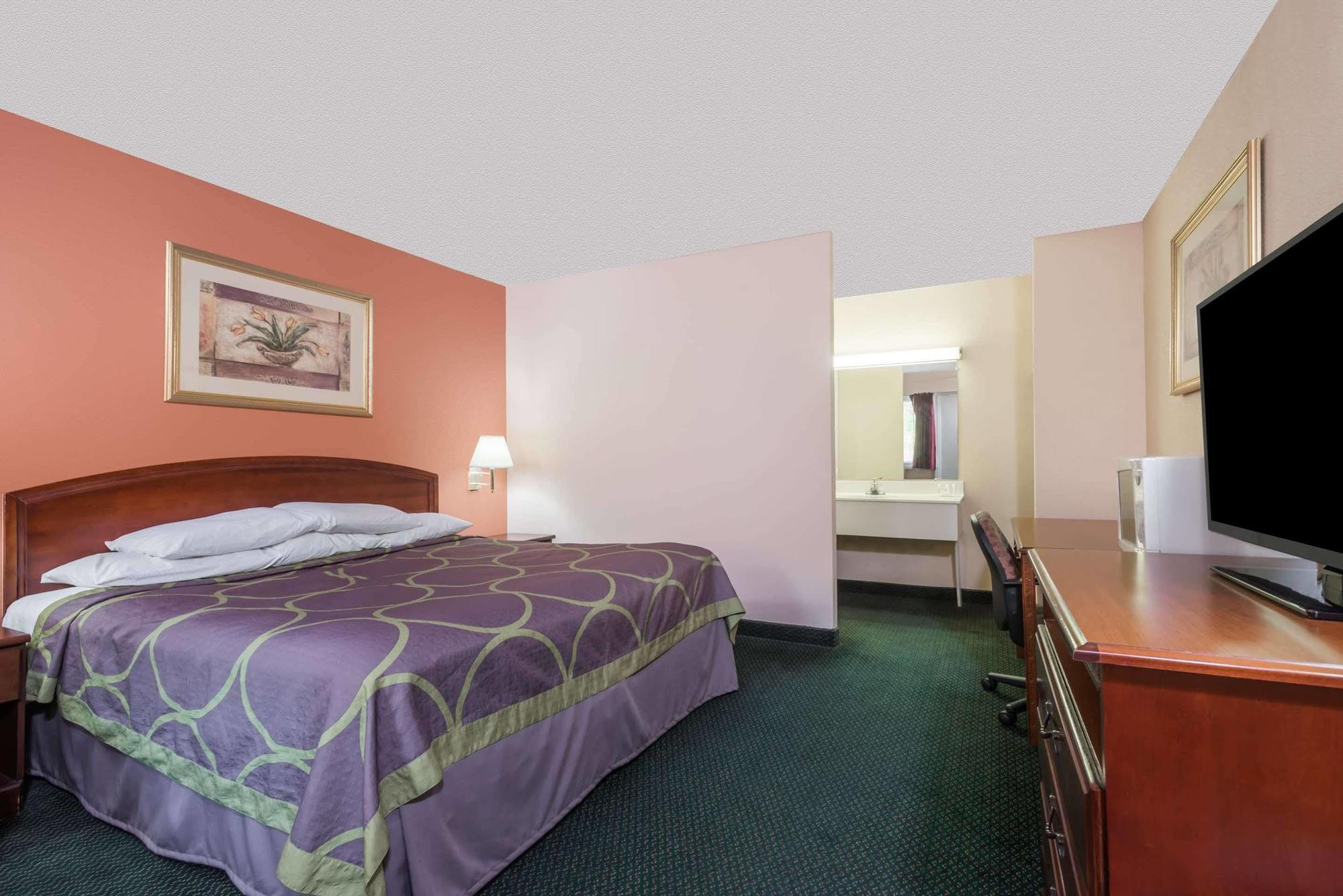 Days Inn By Wyndham Lenox Ma Екстер'єр фото